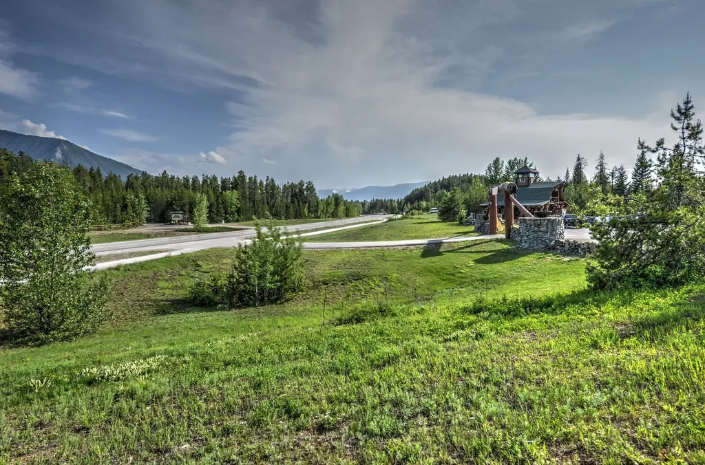 12135 Us Highway 2 E West Glacier MT 59936