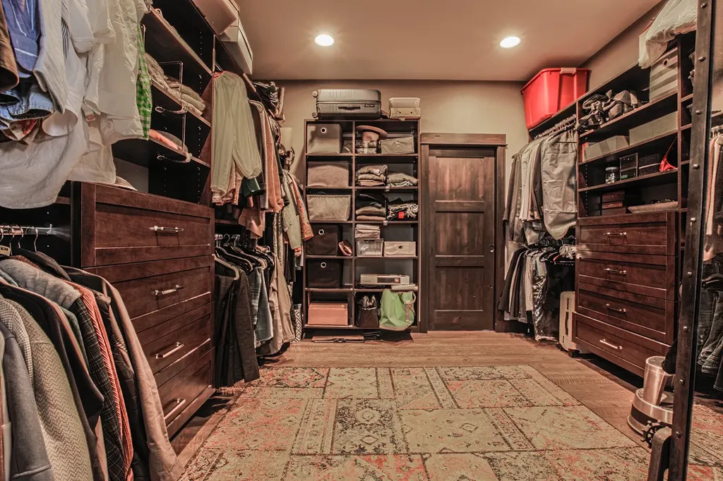 11 Howard Beer Road Clancy MT 59634
