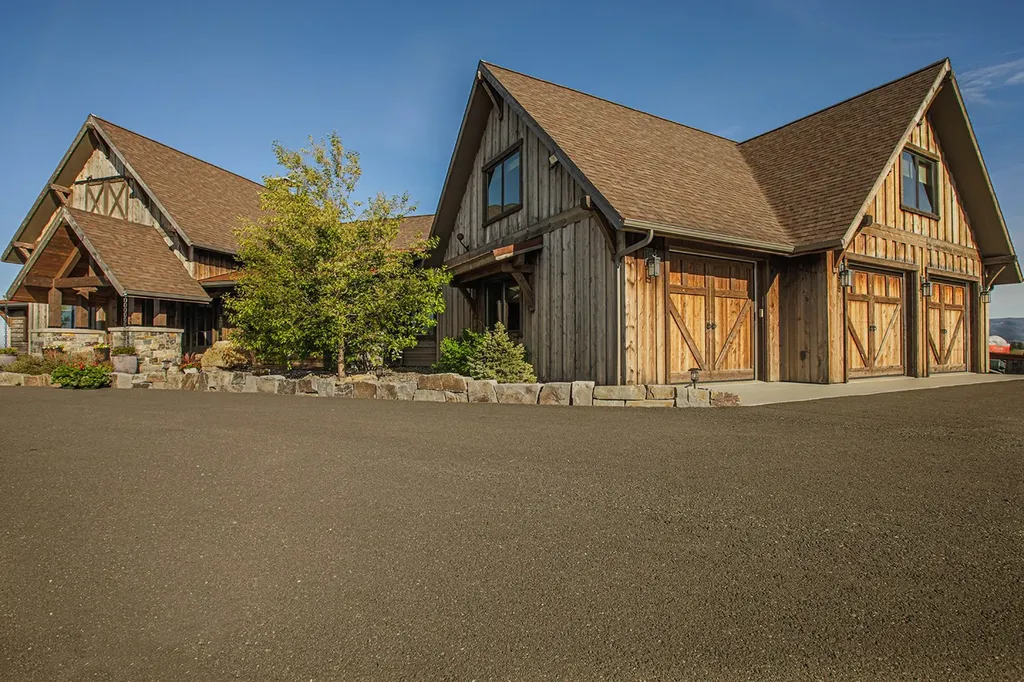11 Howard Beer Road Clancy MT 59634