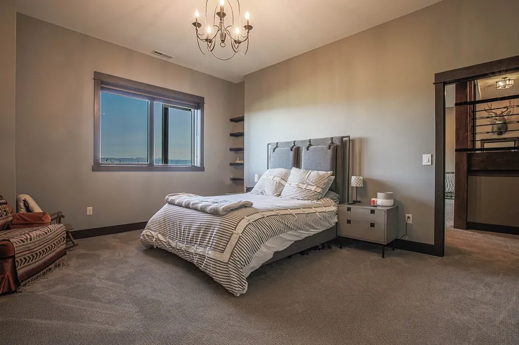 11 Howard Beer Road Clancy MT 59634