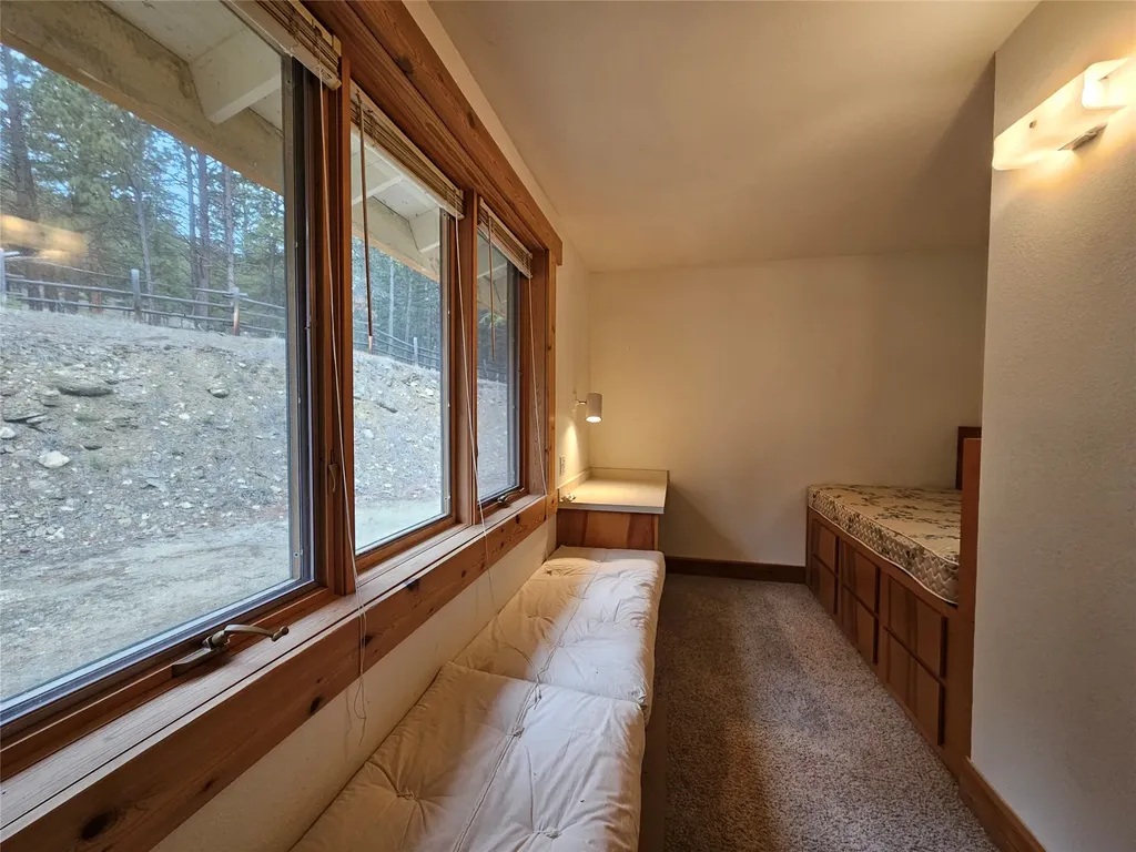 645 Alvista Loop Hamilton MT 59840