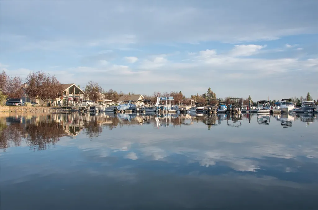 D-26 Eagle Bend Yacht Harbor Bigfork MT 59911