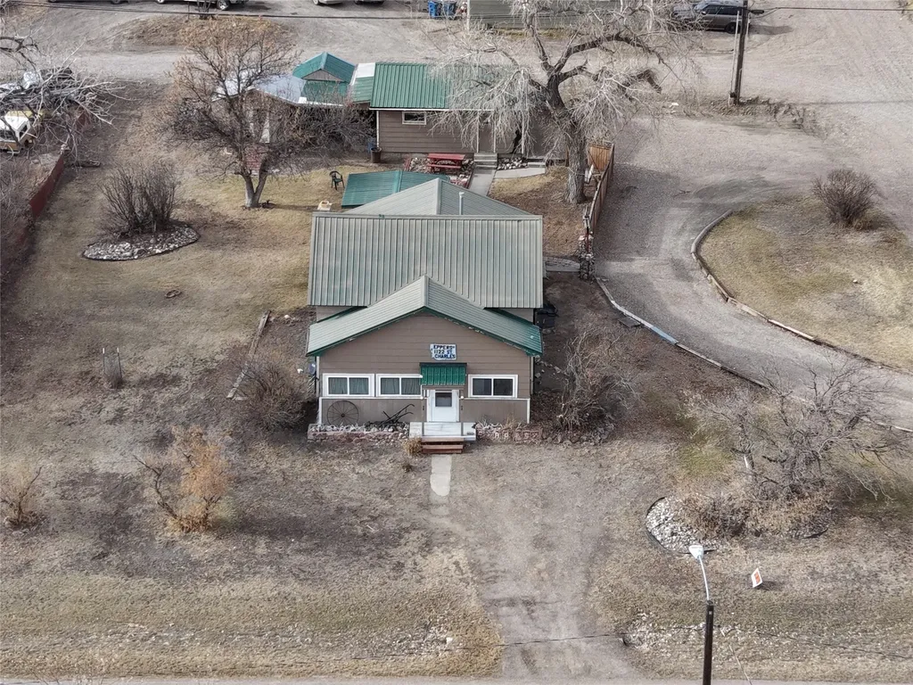 1122 Saint Charles Street Fort Benton MT 59442