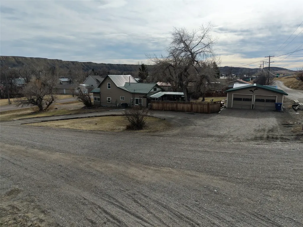 1122 Saint Charles Street Fort Benton MT 59442