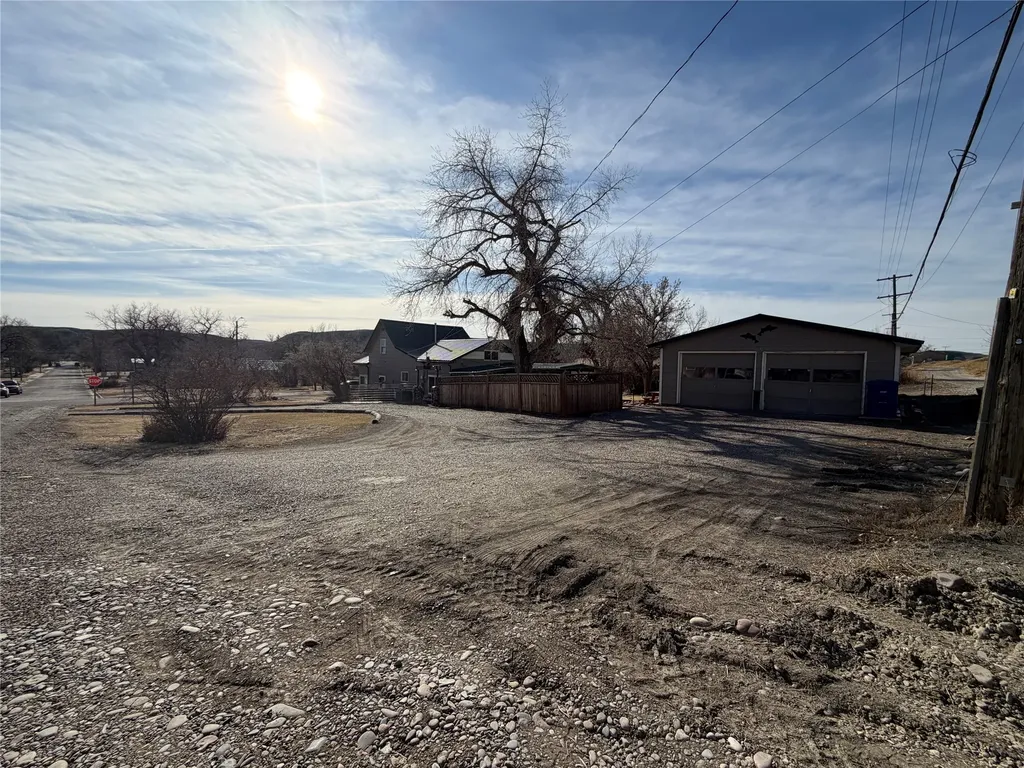 1122 Saint Charles Street Fort Benton MT 59442