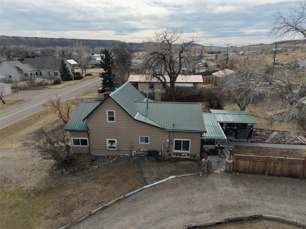 1122 Saint Charles Street Fort Benton MT 59442
