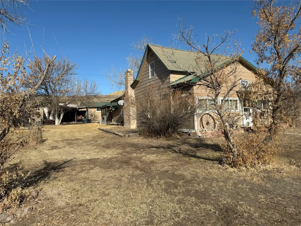 1122 Saint Charles Street Fort Benton MT 59442