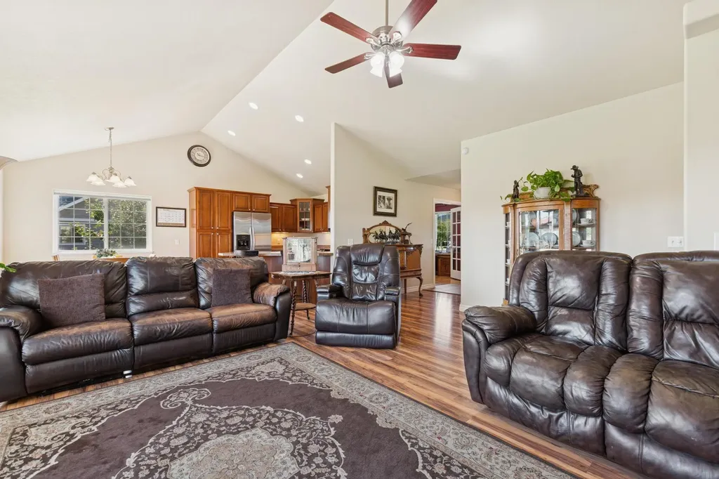 151 Rocky Meadows Loop Kalispell MT 59901