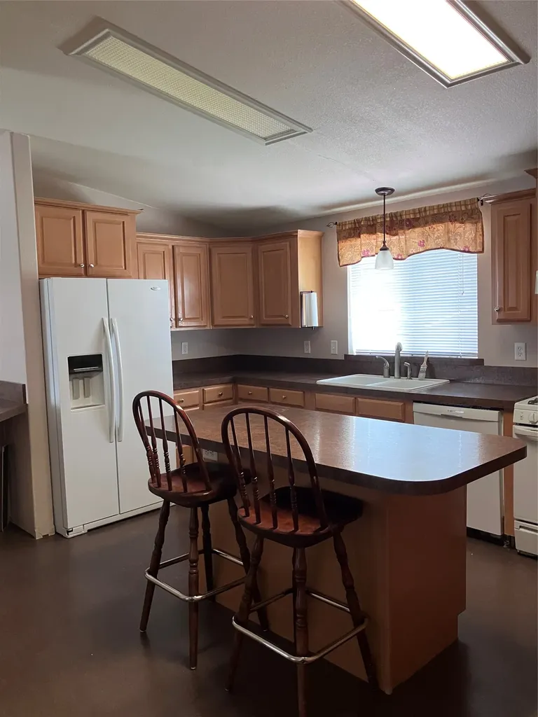 2 10th Avenue NE Choteau MT 59422