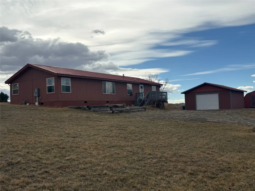 2 10th Avenue NE Choteau MT 59422