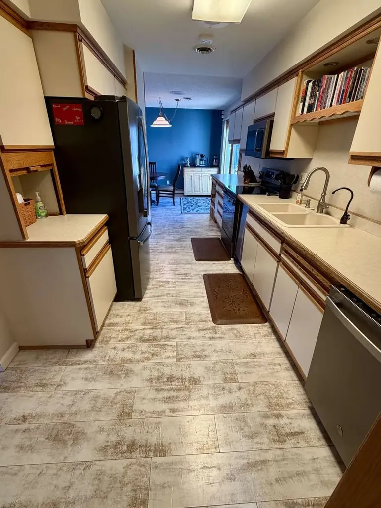 621 W Laurel Avenue Plentywood MT 59254