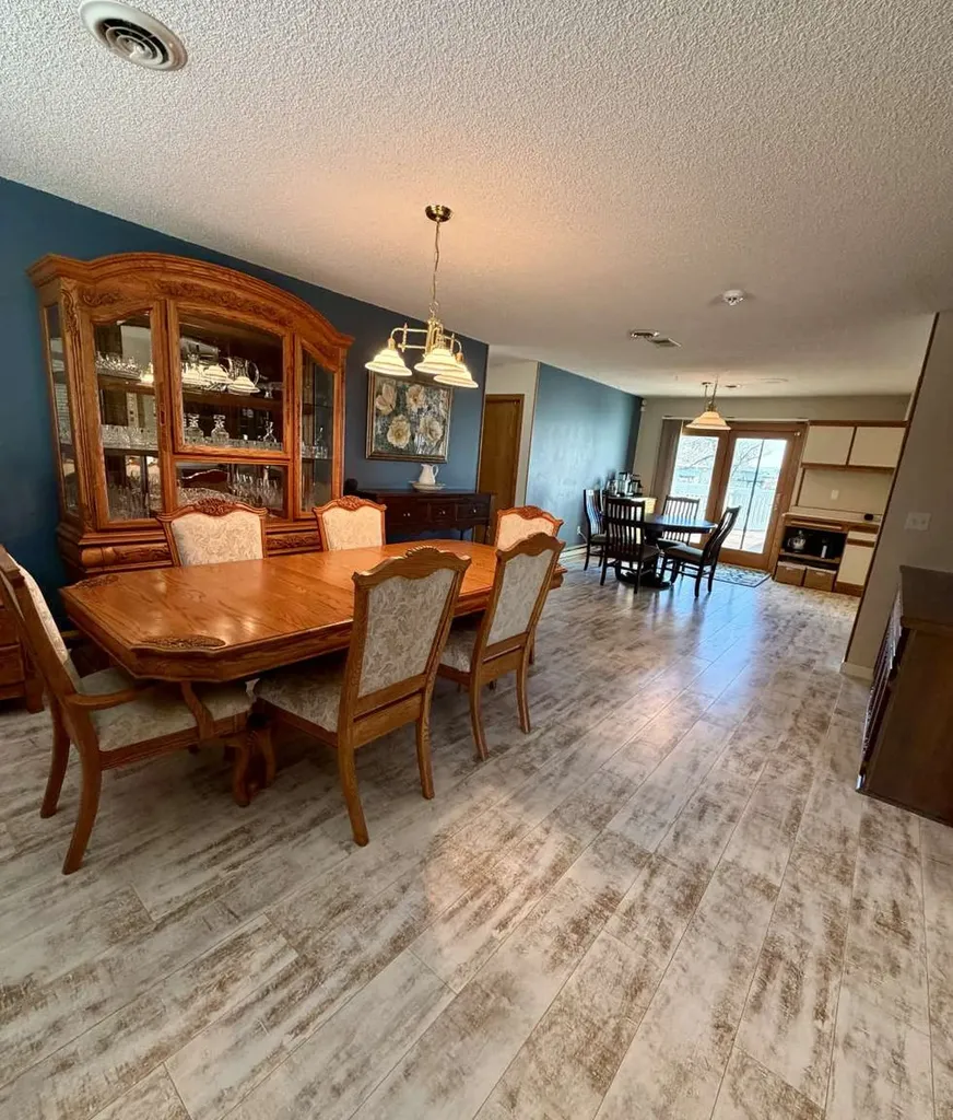 621 W Laurel Avenue Plentywood MT 59254