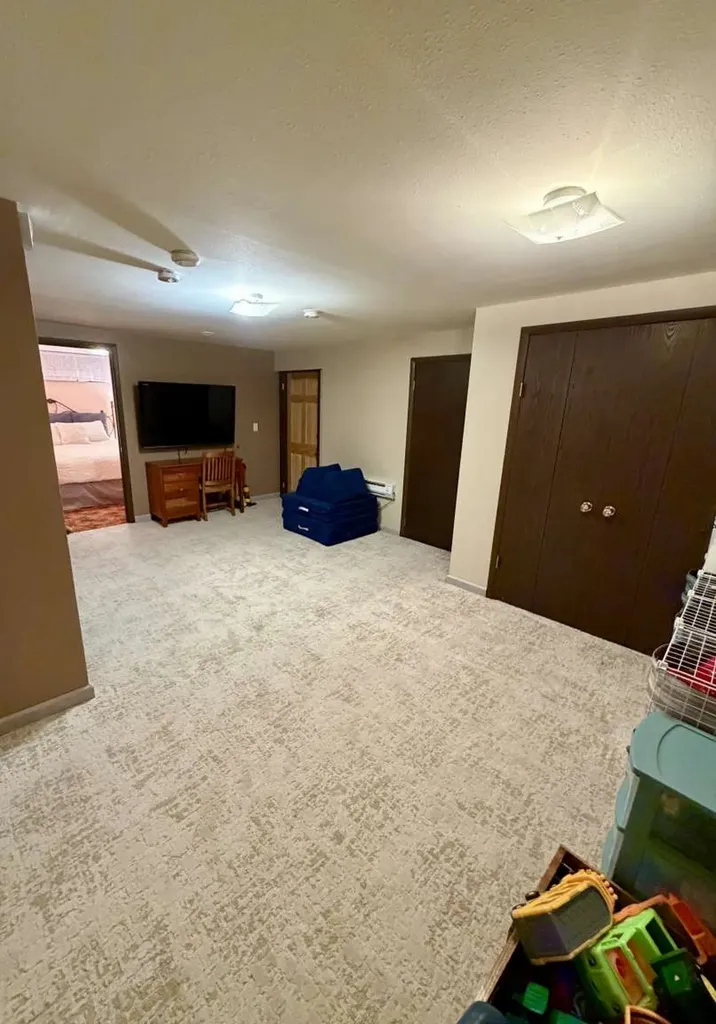 621 W Laurel Avenue Plentywood MT 59254