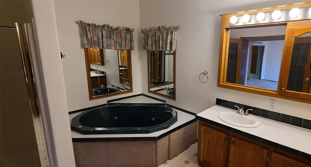 8 Teresa Lane Great Falls MT 59404