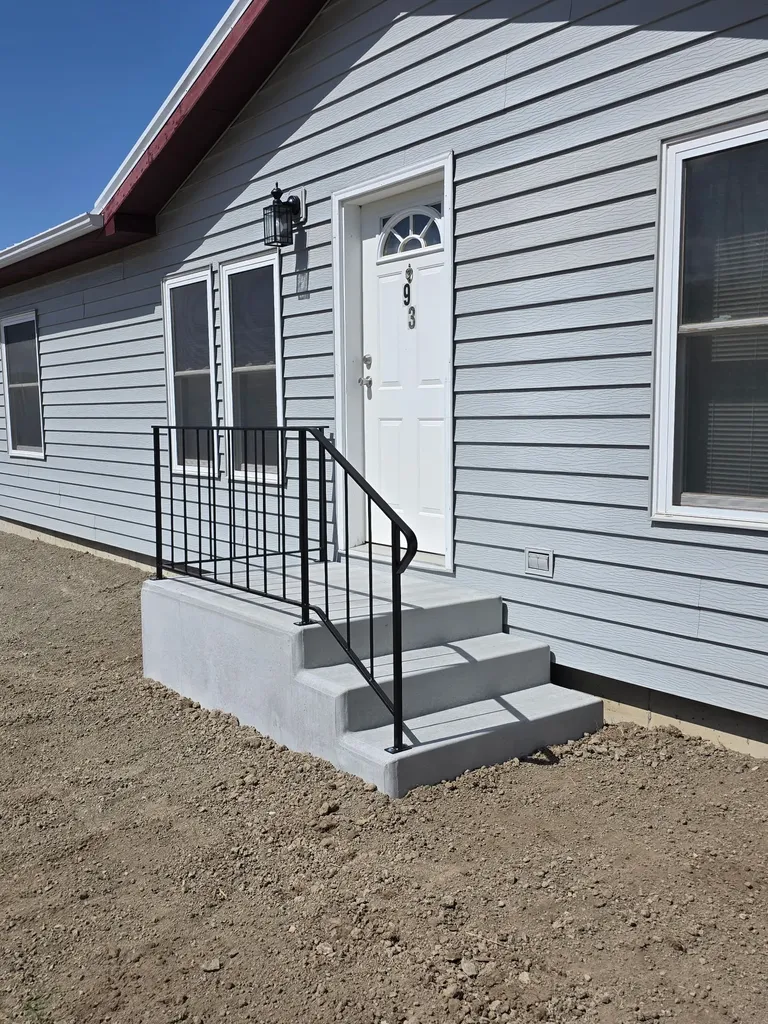 8 Teresa Lane Great Falls MT 59404