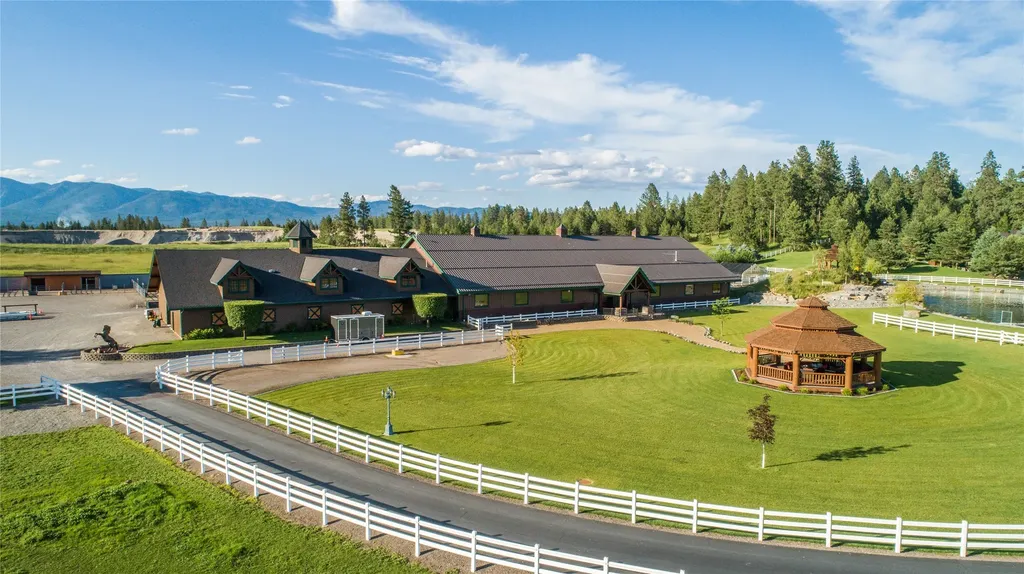 1187 & 1195 Hodgson Road Columbia Falls MT 59912