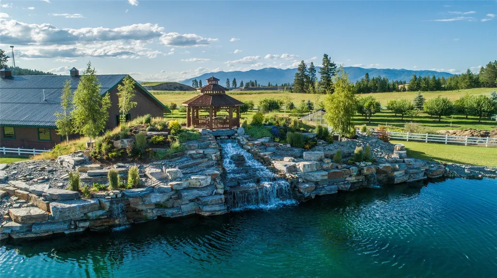1187 & 1195 Hodgson Road Columbia Falls MT 59912