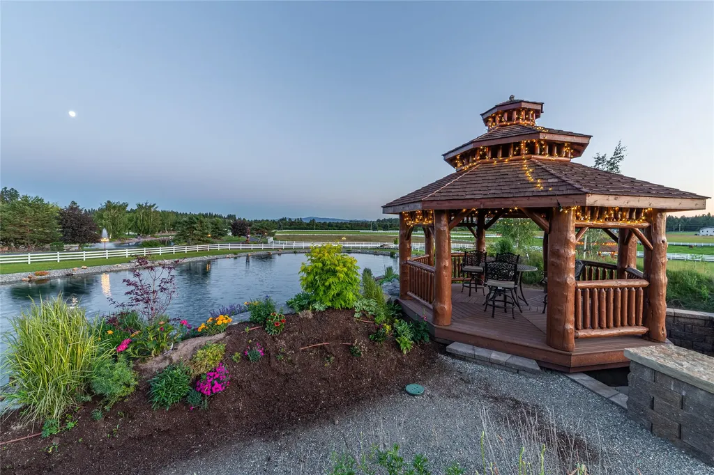 1187 & 1195 Hodgson Road Columbia Falls MT 59912