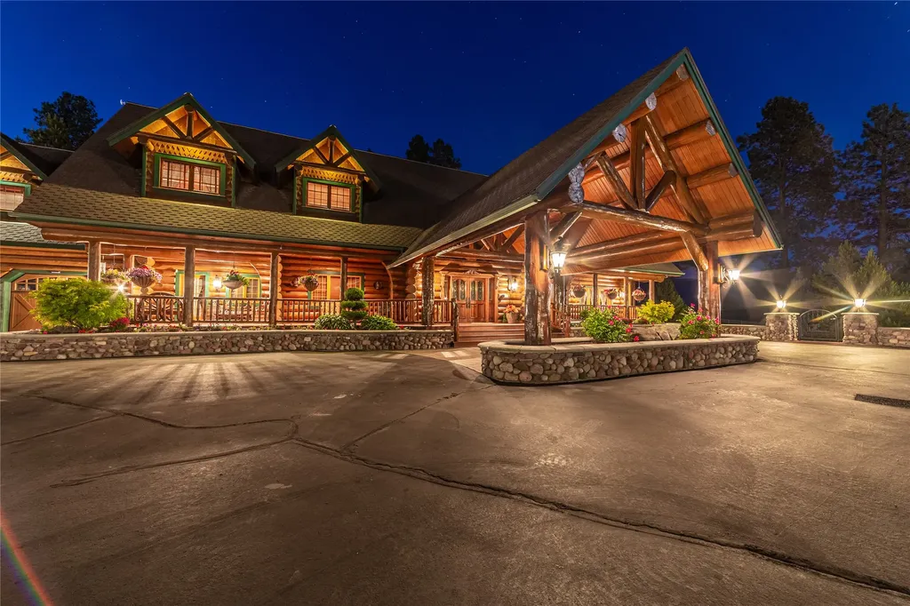 1187 & 1195 Hodgson Road Columbia Falls MT 59912