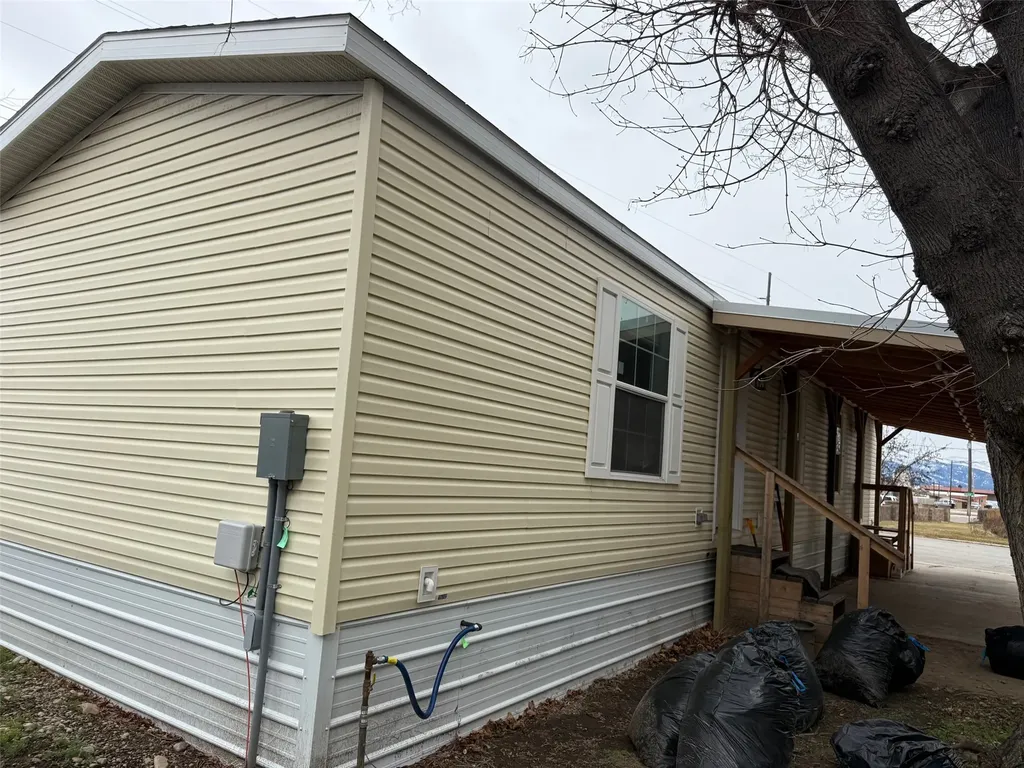211 E Desmet Street Hamilton MT 59840