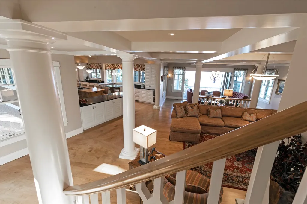 33702 N Finley Point Road Polson MT 59860