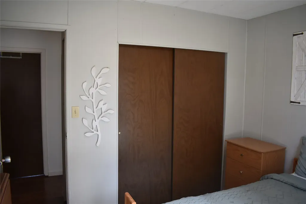 208 2nd Avenue SW Brady MT 59416
