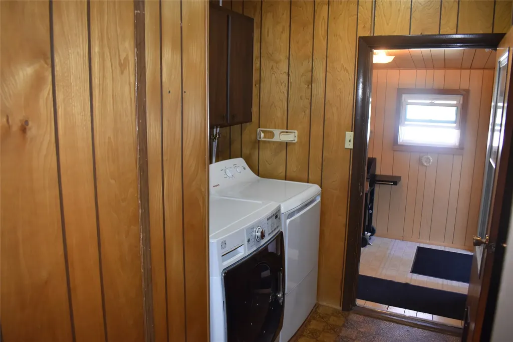 208 2nd Avenue SW Brady MT 59416
