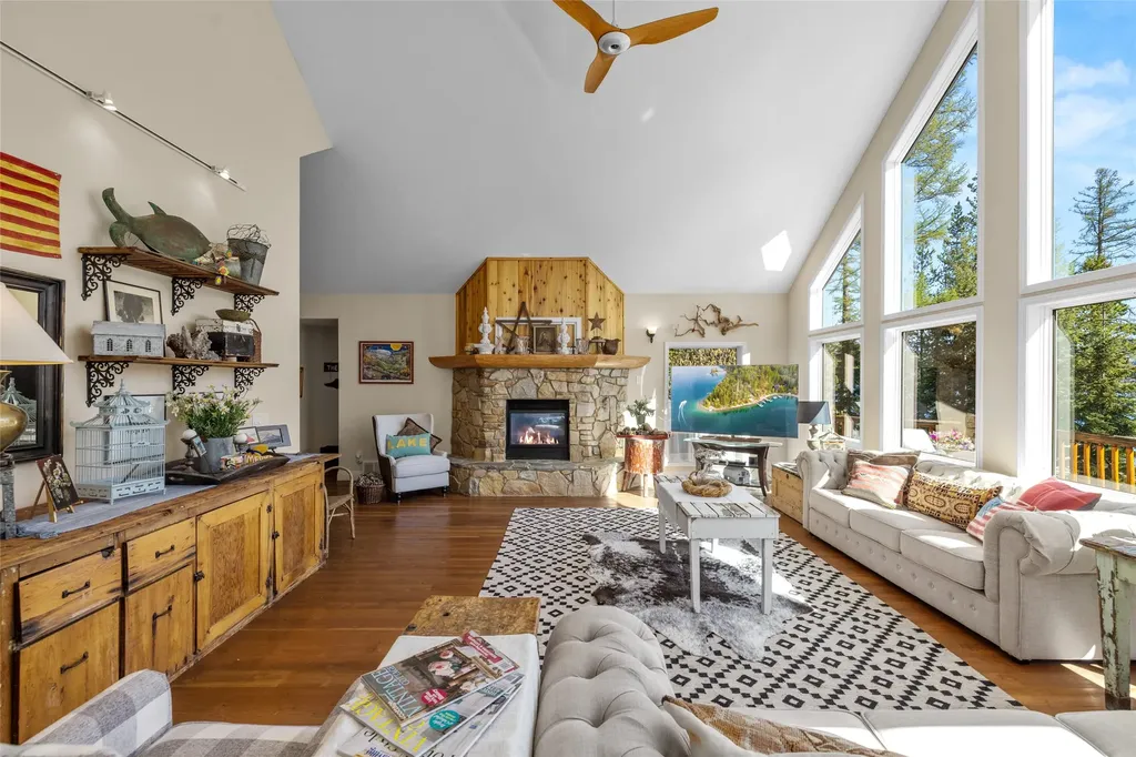 910 Mcgregor Lane Marion MT 59925