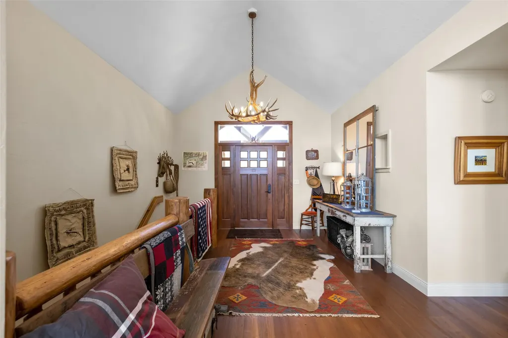 910 Mcgregor Lane Marion MT 59925