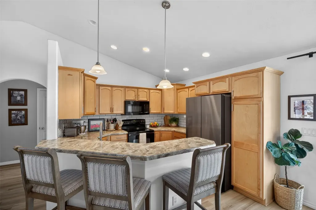 44 34th Avenue NE Great Falls MT 59404