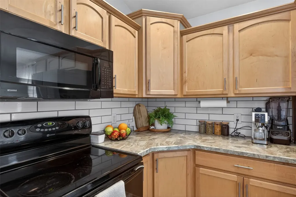 44 34th Avenue NE Great Falls MT 59404