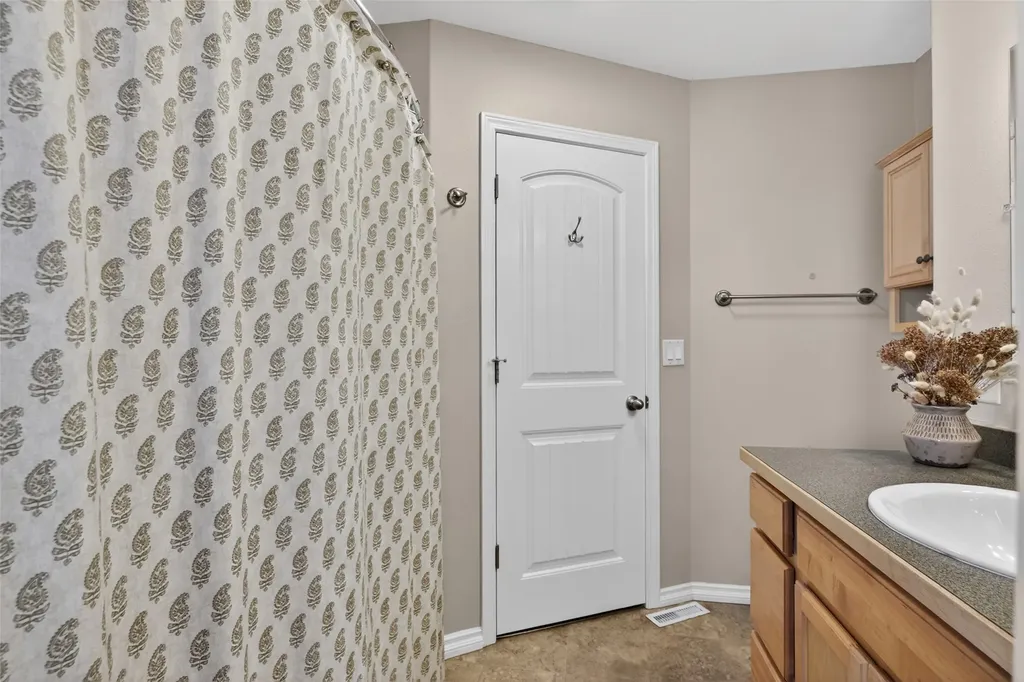 44 34th Avenue NE Great Falls MT 59404