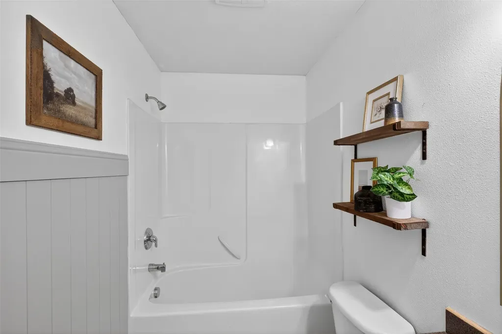 44 34th Avenue NE Great Falls MT 59404