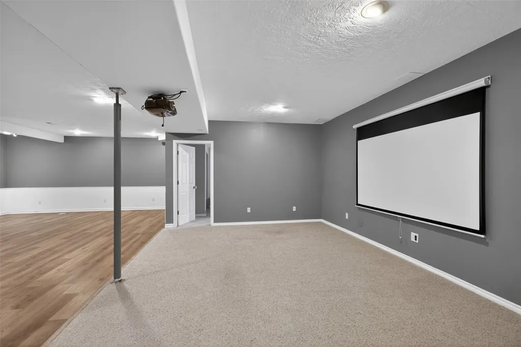 44 34th Avenue NE Great Falls MT 59404