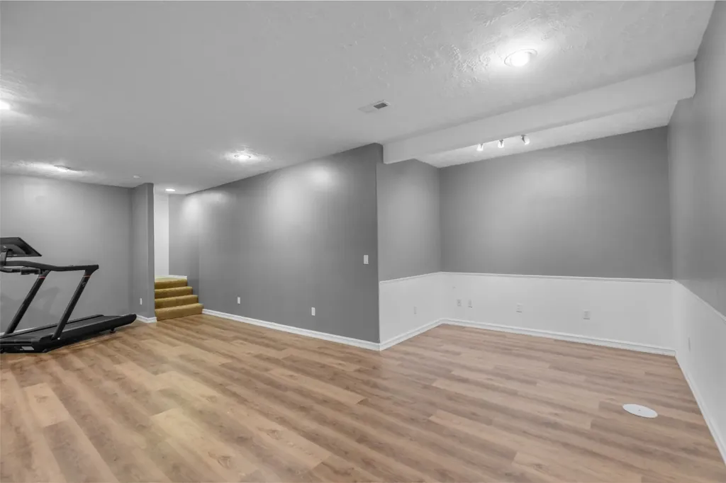 44 34th Avenue NE Great Falls MT 59404