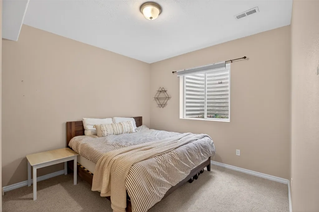 44 34th Avenue NE Great Falls MT 59404