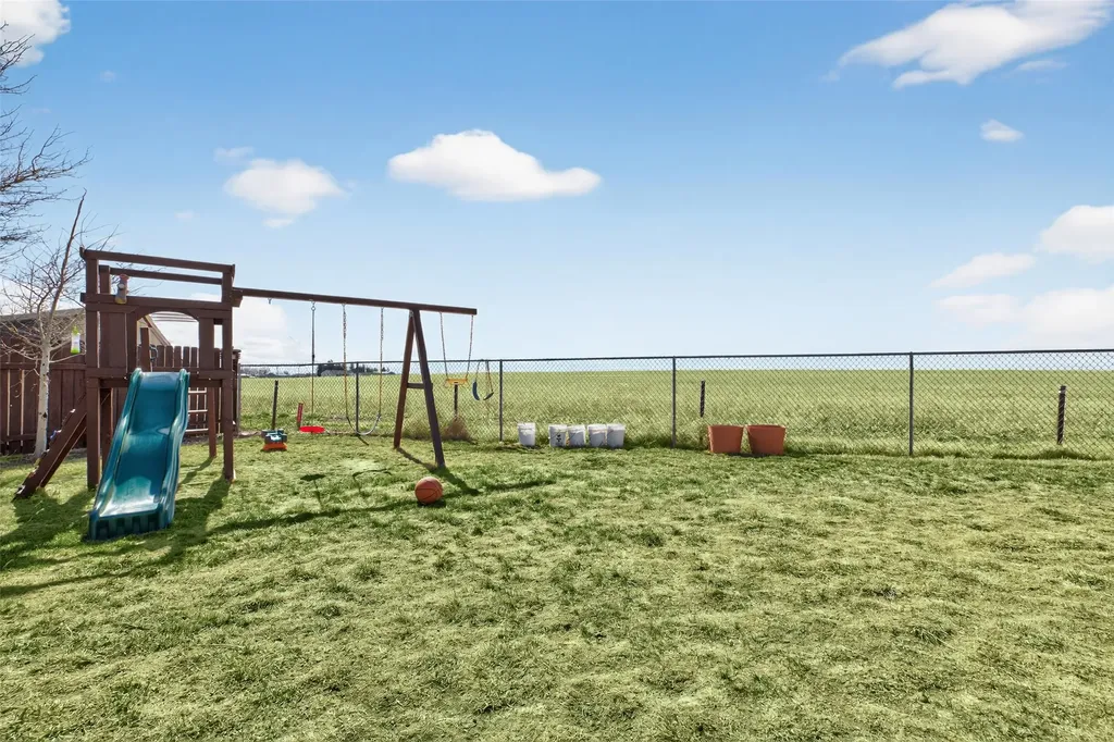 44 34th Avenue NE Great Falls MT 59404
