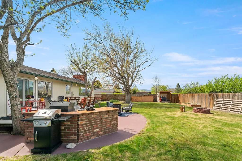 109 Elmwood Lane Helena MT 59601