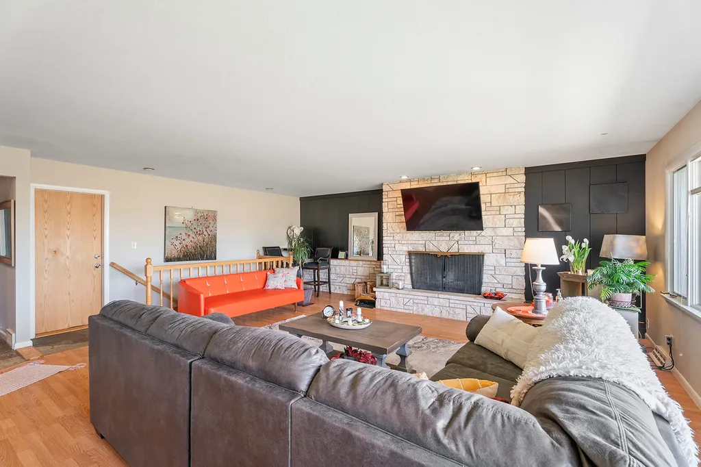 109 Elmwood Lane Helena MT 59601