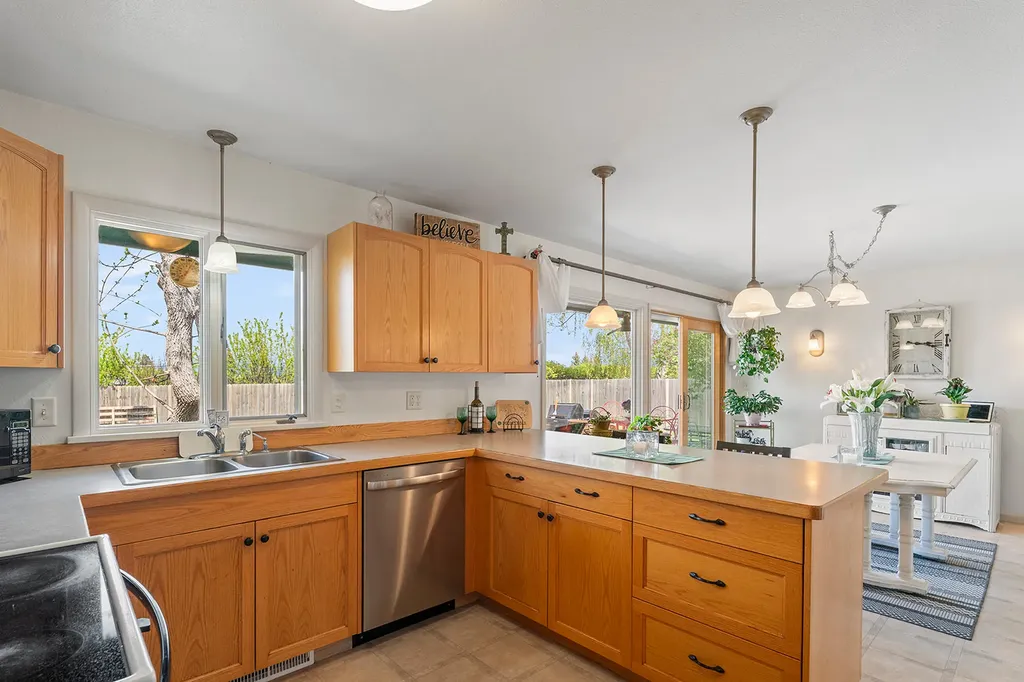 109 Elmwood Lane Helena MT 59601