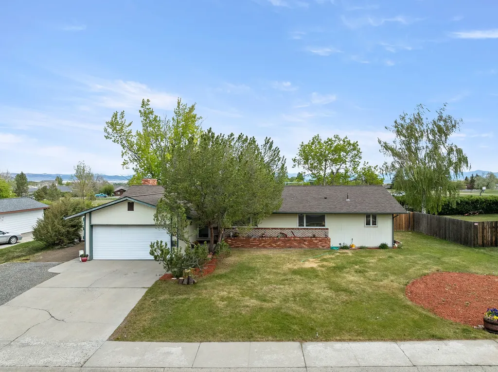 109 Elmwood Lane Helena MT 59601
