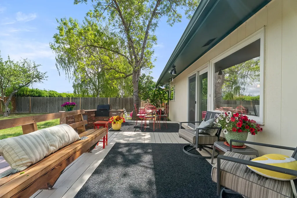 109 Elmwood Lane Helena MT 59601