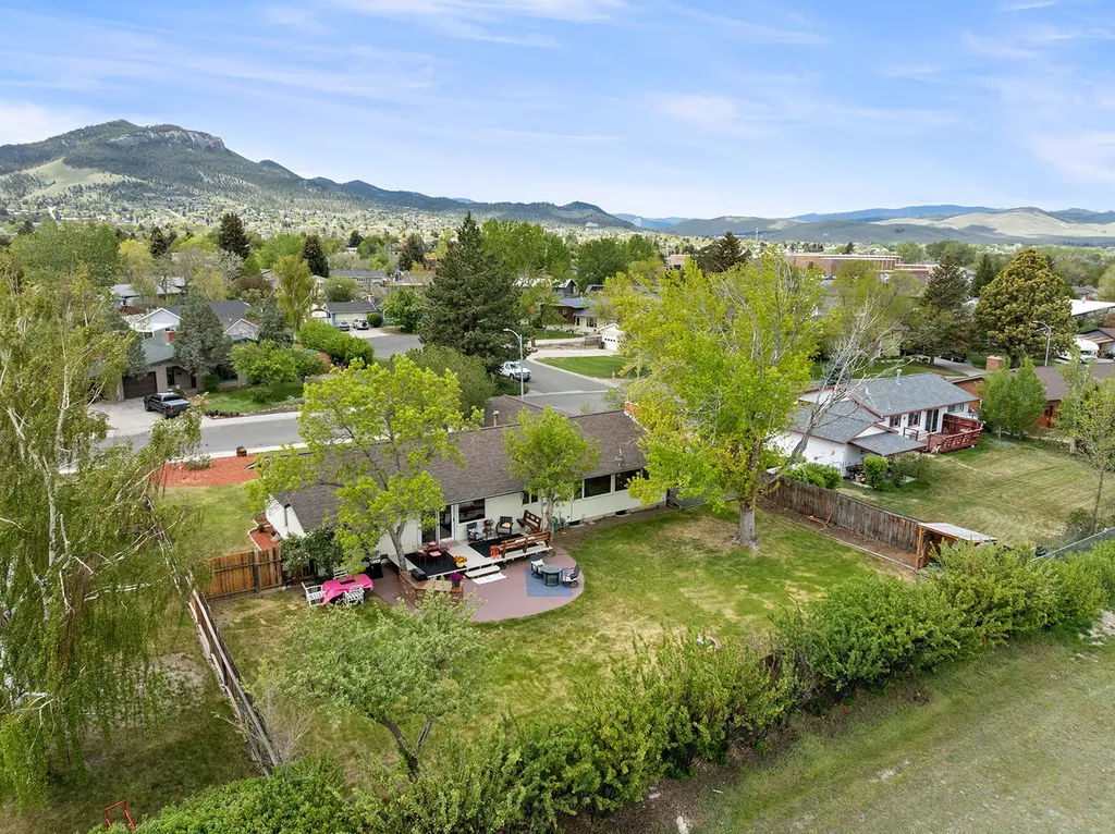 109 Elmwood Lane Helena MT 59601