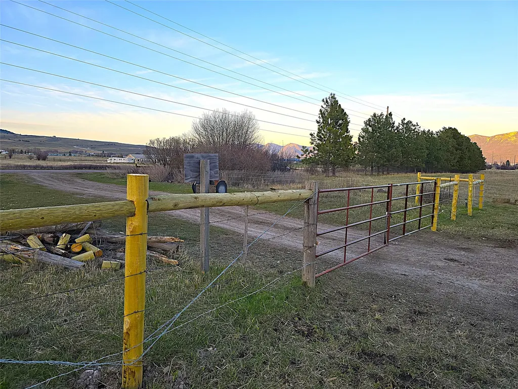 40551 Tower Road Polson MT 59860