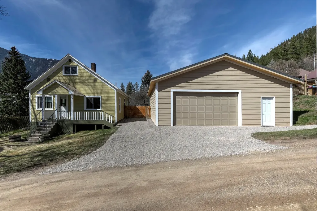 108 Orchard Lane Alberton MT 59820