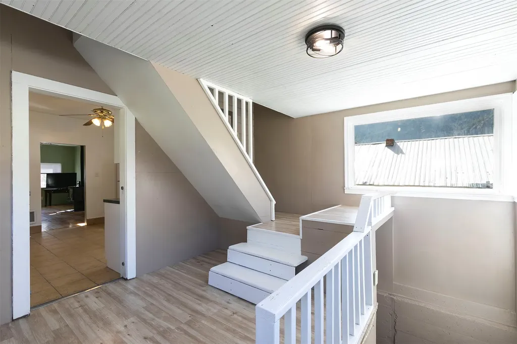 108 Orchard Lane Alberton MT 59820
