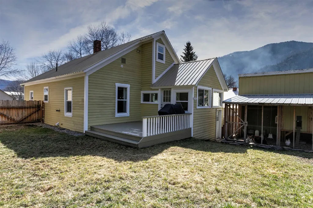 108 Orchard Lane Alberton MT 59820