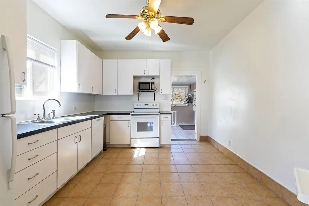 108 Orchard Lane Alberton MT 59820