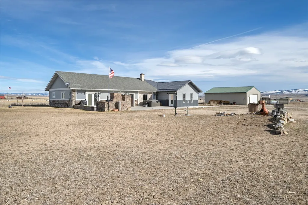 110 Mountain View Lane Deer Lodge MT 59722