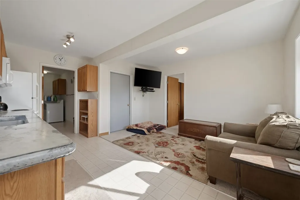 110 Mountain View Lane Deer Lodge MT 59722